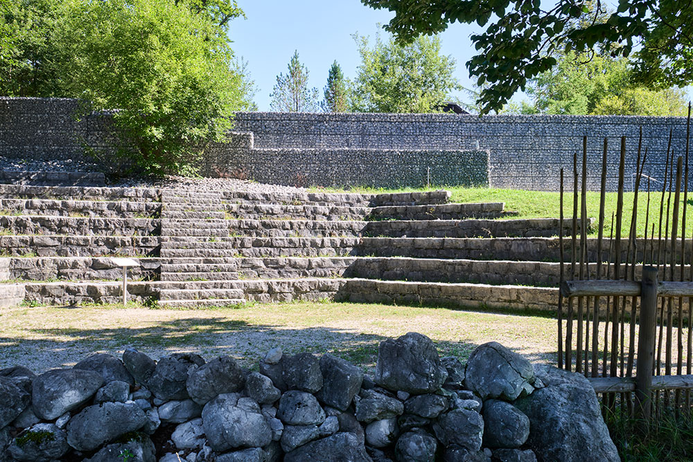 Außengelände Haus der Berge